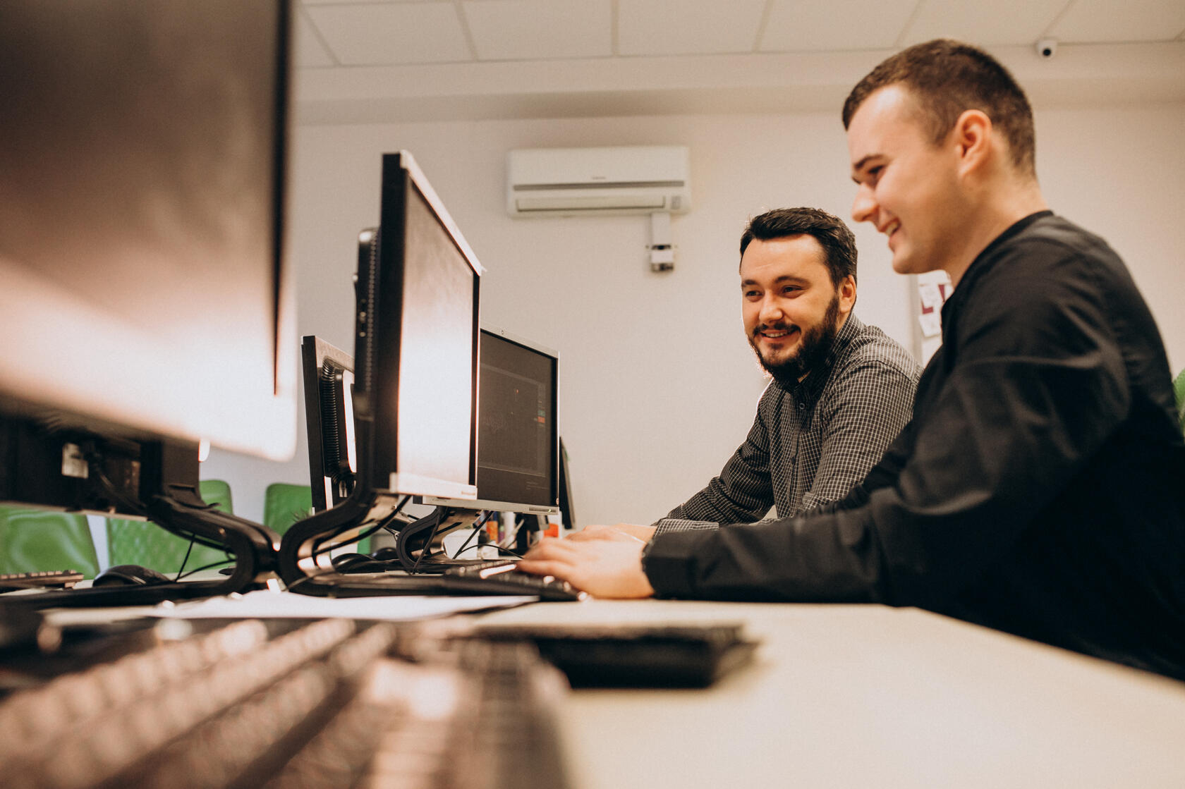 IT Support IT Support - pic from freepik